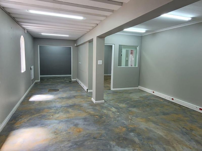 Commercial Property In George - Photo 6