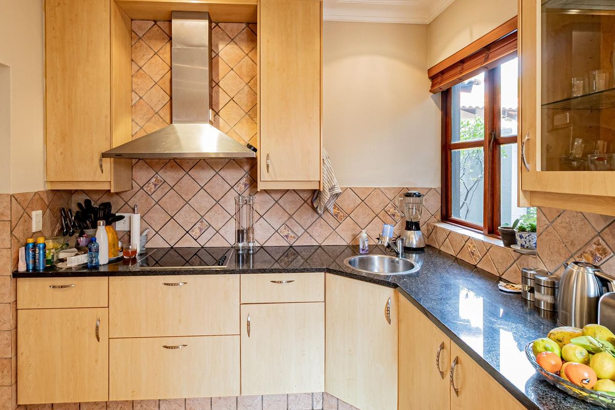 3 Bedroom for Sale in San Raphael Estate Morningside - Photo 4