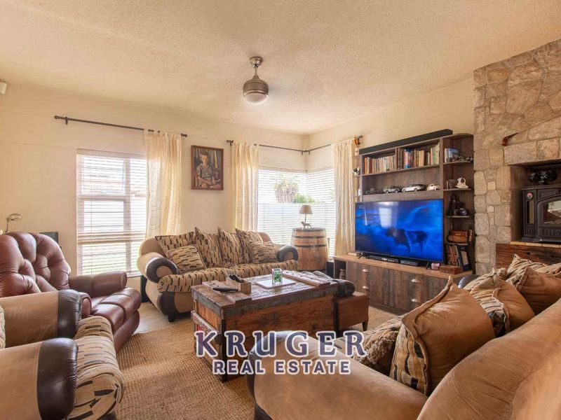 3-Bedroom Townhouse for Sale - Photo 8