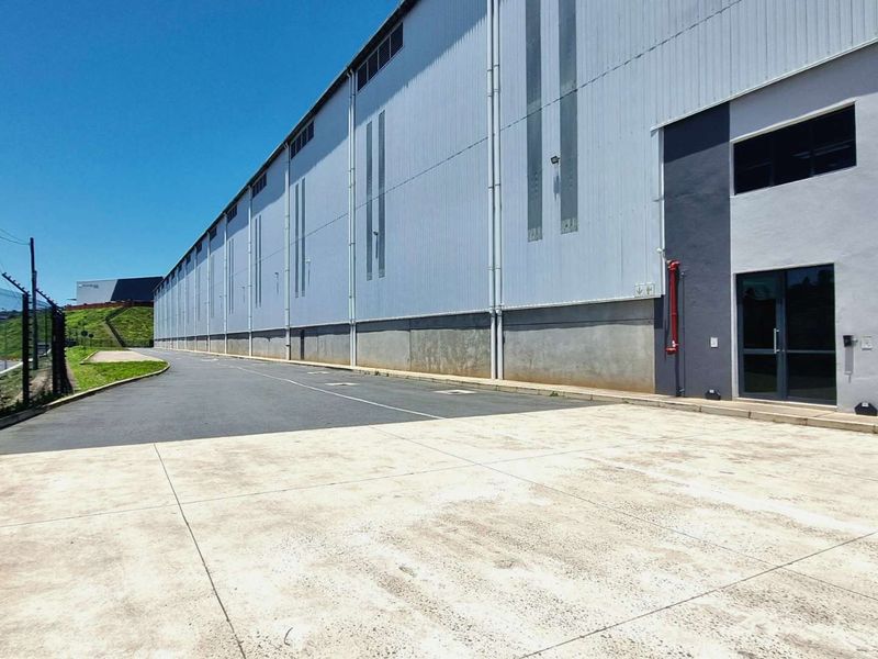 Sprinklered Dock-Loaded 2,730.79m2 Facility to Let | Glen Anil / Northfield - Photo 3