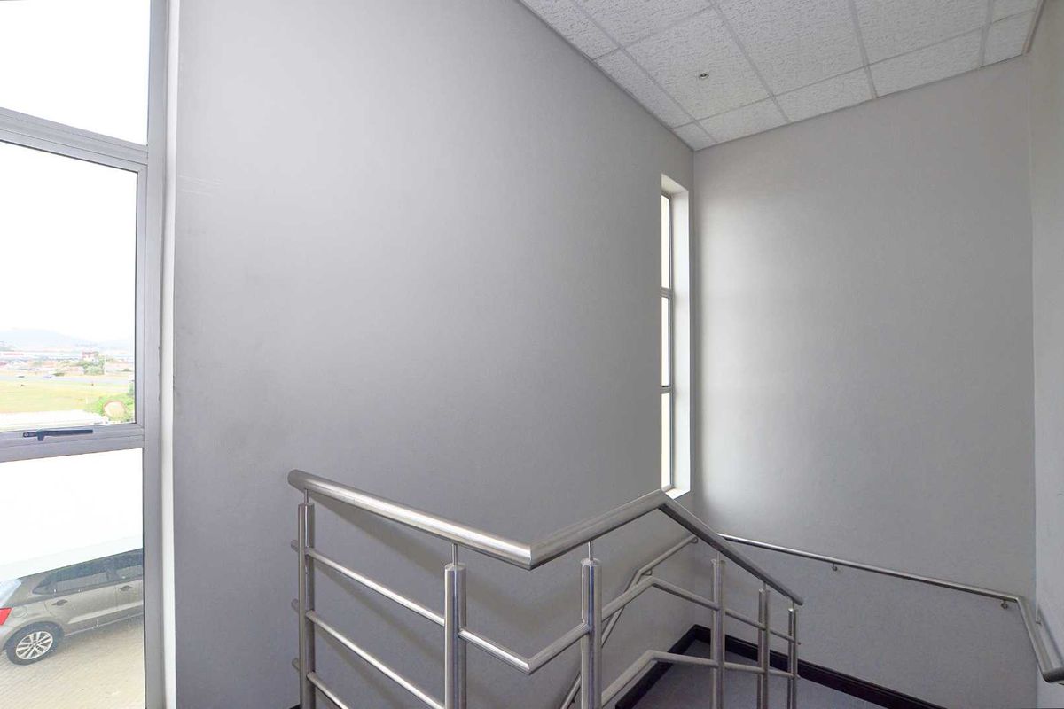 Commercial Office Space available - TO LET in Dal Josafat - Photo 3