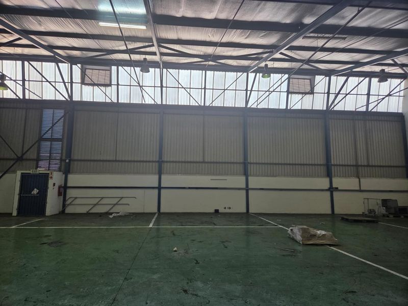 Industrial space to let in Bellville - Photo 3