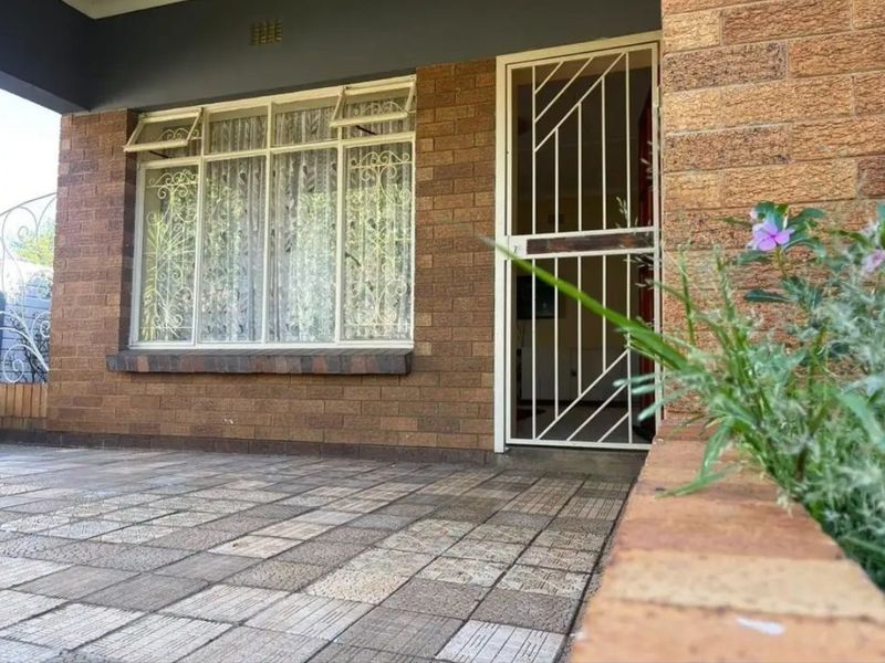 Investment property in the heart of Kempton Park - Photo 6