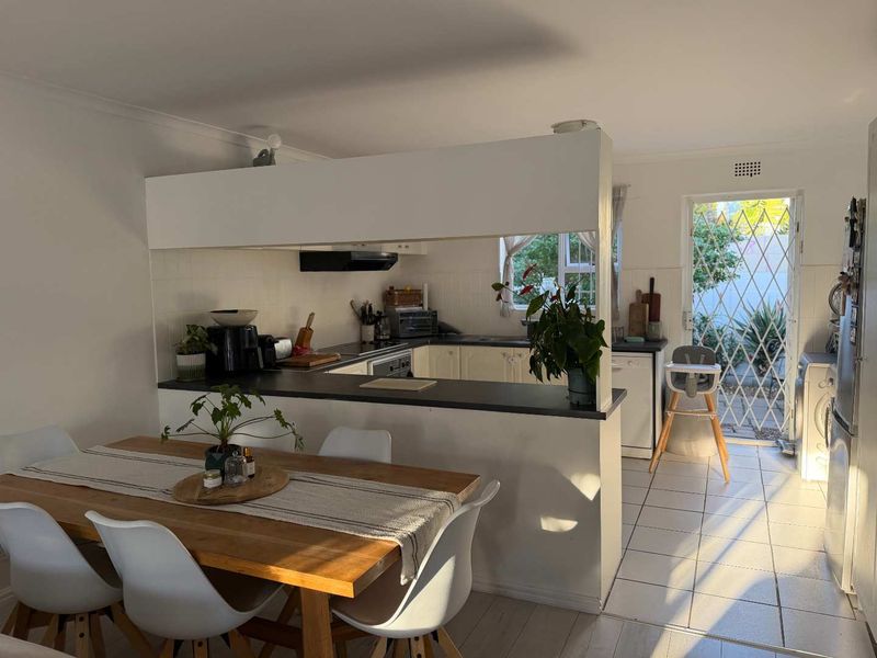 2 BEDROOM UNFURNISHED FAMILY HOME - Photo 7