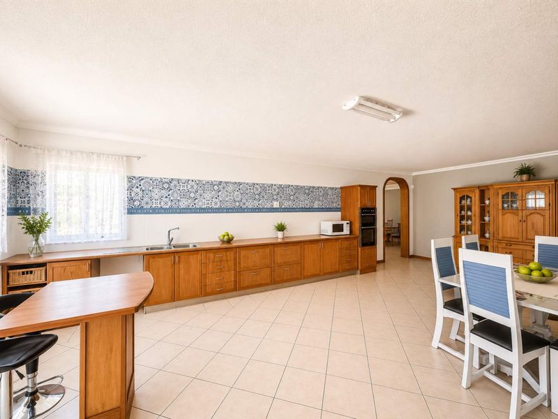 EXCELLENT LOCATION CLOSE TO PRESIDENT HOUSE - Photo 6