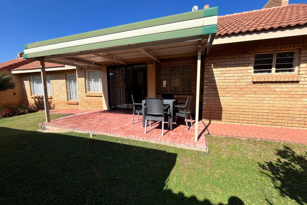 Retire in style! - Photo 3