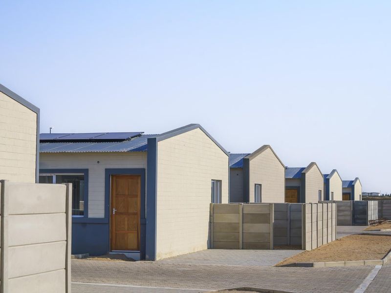 Townhouses For sale in Walvis Bay Next to Dunes Mall - Photo 3