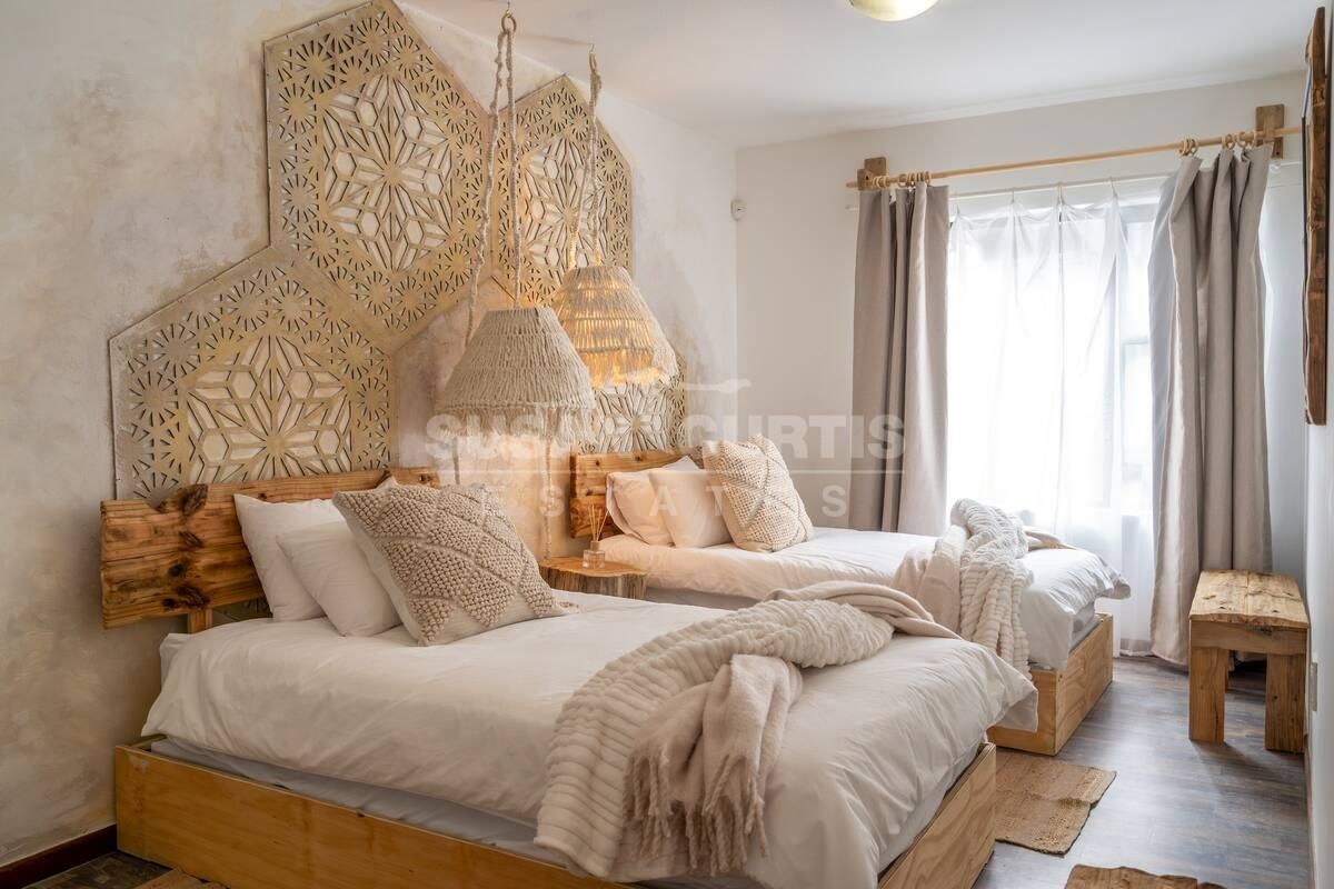 Fully Furnished Seafront townhouse - Photo 5