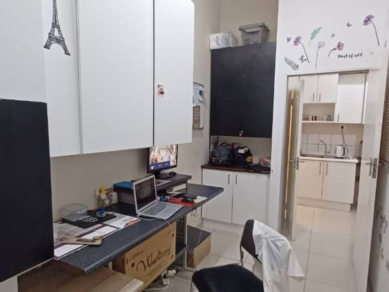 FOR SALE | N$2 200 000 | B1 City Mall, Independence Lane, Katutura, Windhoek - Photo 10