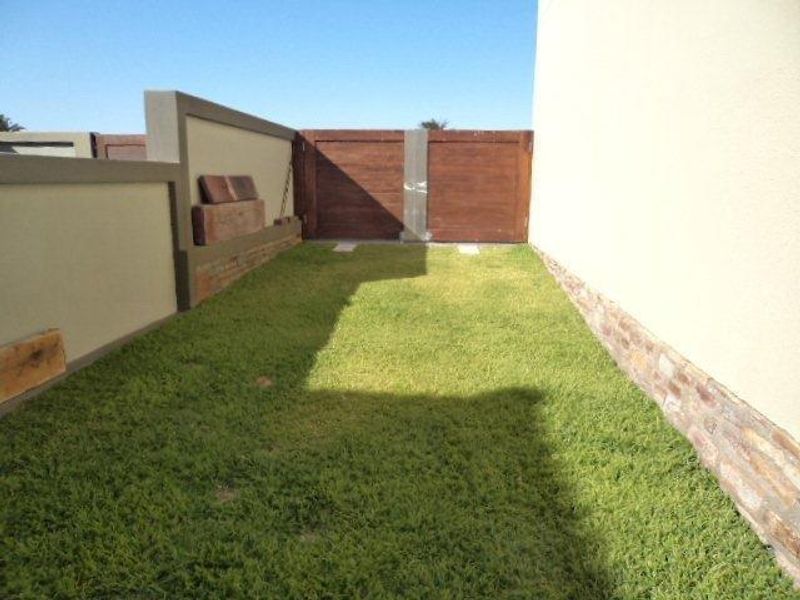 SEA VIEW PROPERTY - Photo 2