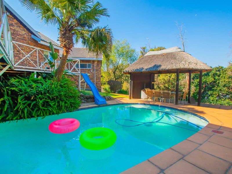 Elevate Your Lifestyle with This Stunning Family Residence - Photo 5