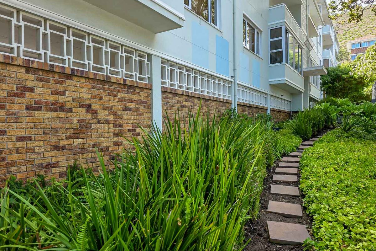 Brand new release in a most desirable position in Sea Point - Photo 3