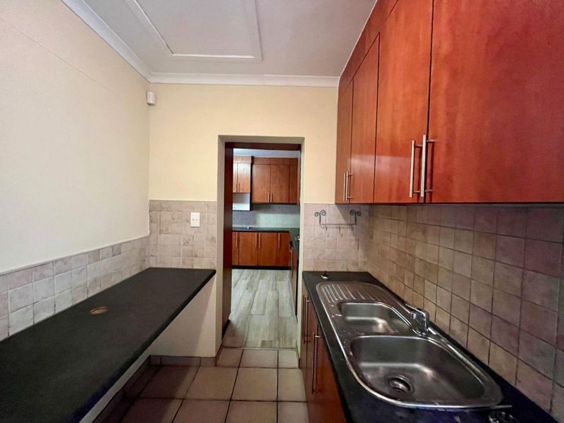 Beach Home - Photo 3