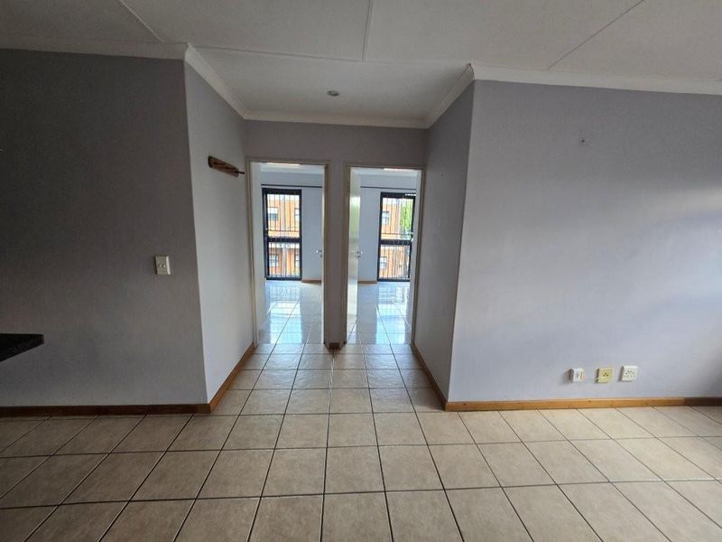 2 Bedroom to rent at The Circuits - Photo 6