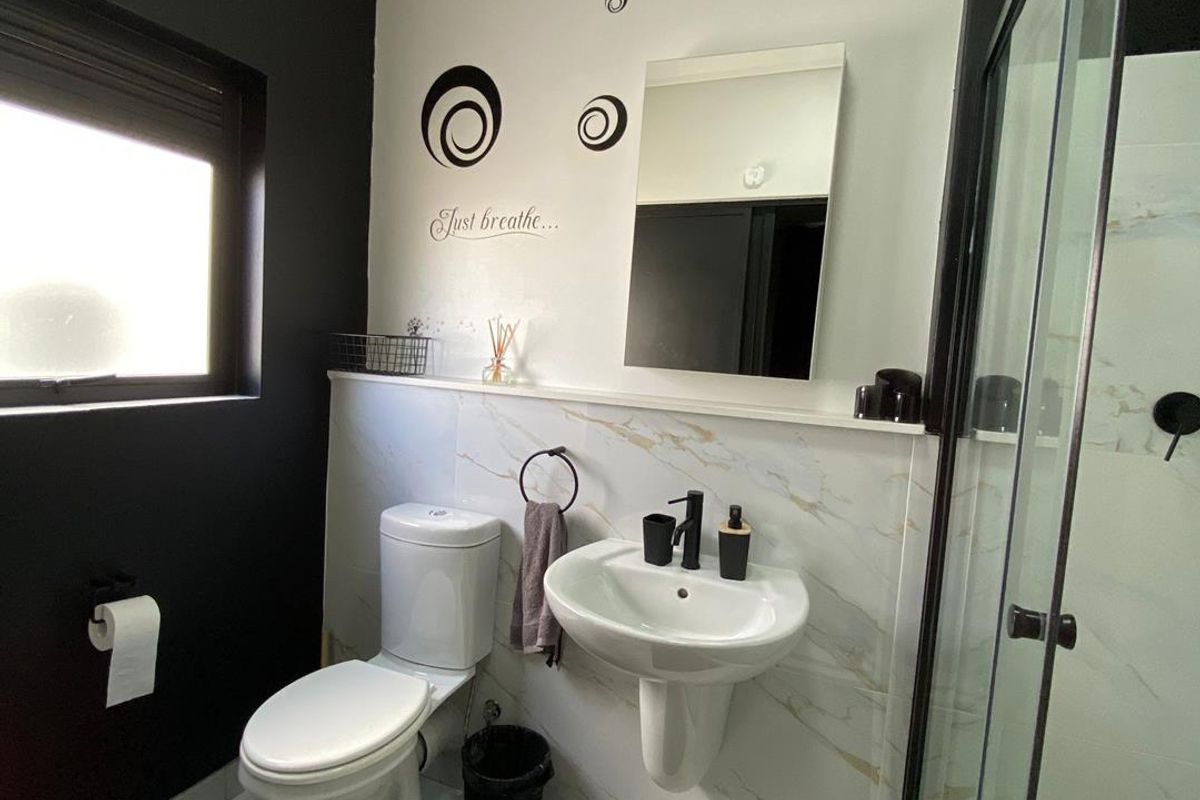 1 Bedroom  Apartment to rent - Photo 5