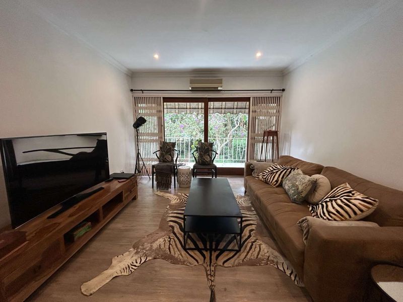 Spacious Classic Kloof Apartment in Maytime Area for Rent - Photo 4