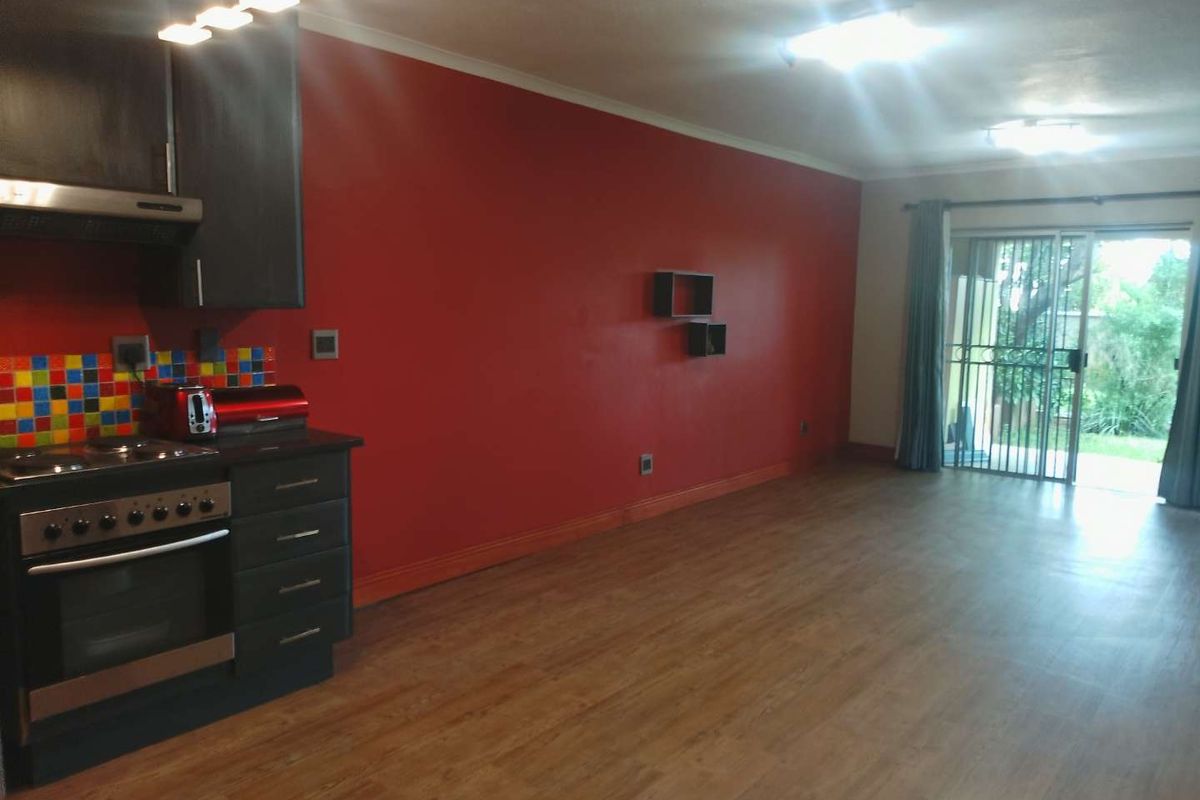 Discover Your Dream Home: Elegant 2-Bed Corner Unit Awaits! - Photo 5