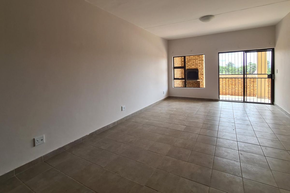 Perfect 3Bedroom lockup and go! - Photo 4