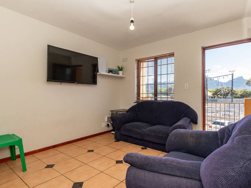 Mountain views and morning coffee! - Photo 5