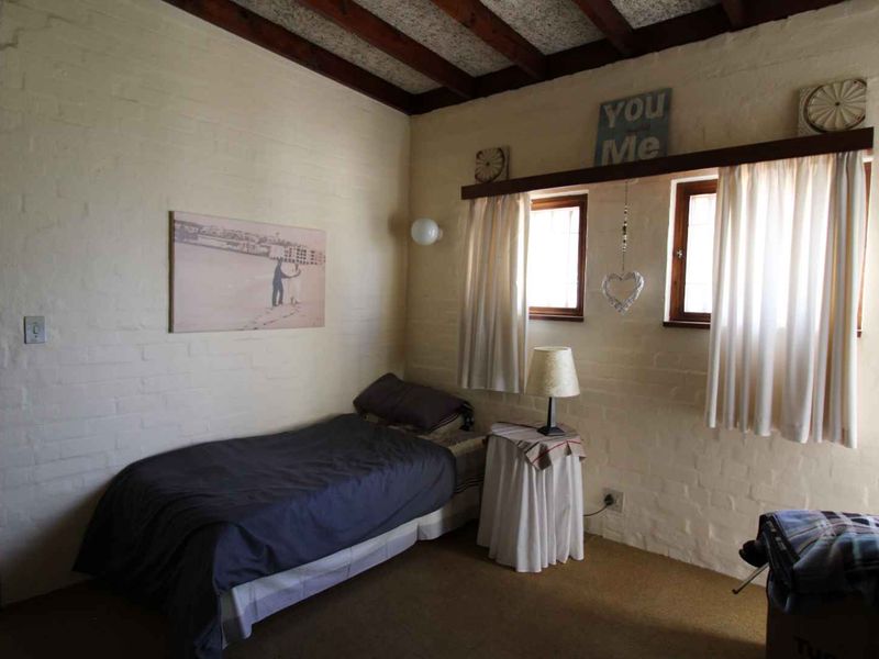 Family home in sought after area - Photo 9