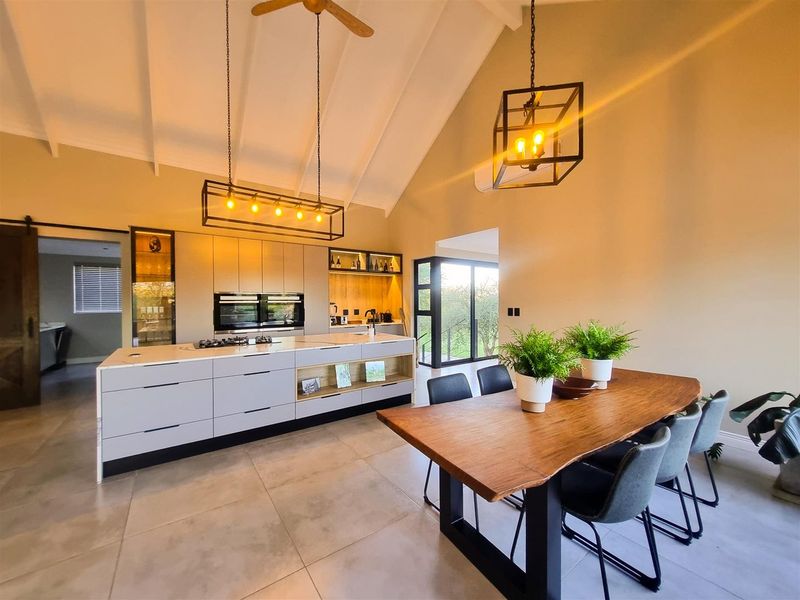 Immaculate home for sale in an excellent location. - Photo 10