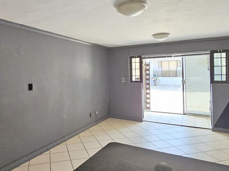 Lock-up-and-go apartment 2km to the beach! - Photo 6