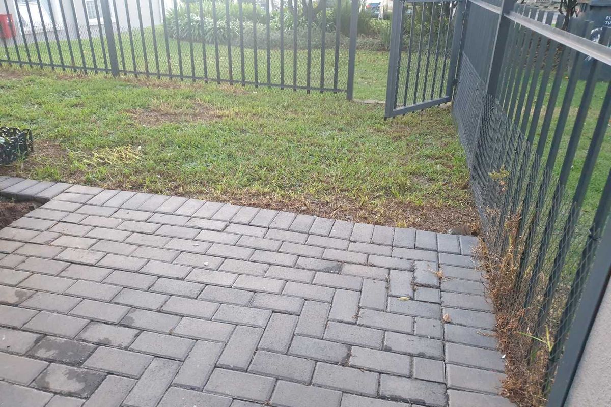 3 Bedroom unit with Private Garden - Photo 5