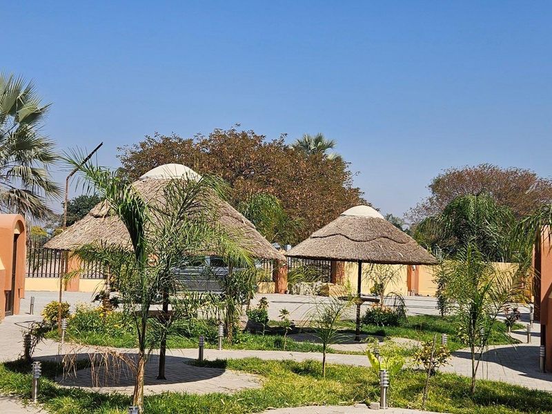 Brand new business center - Photo 2