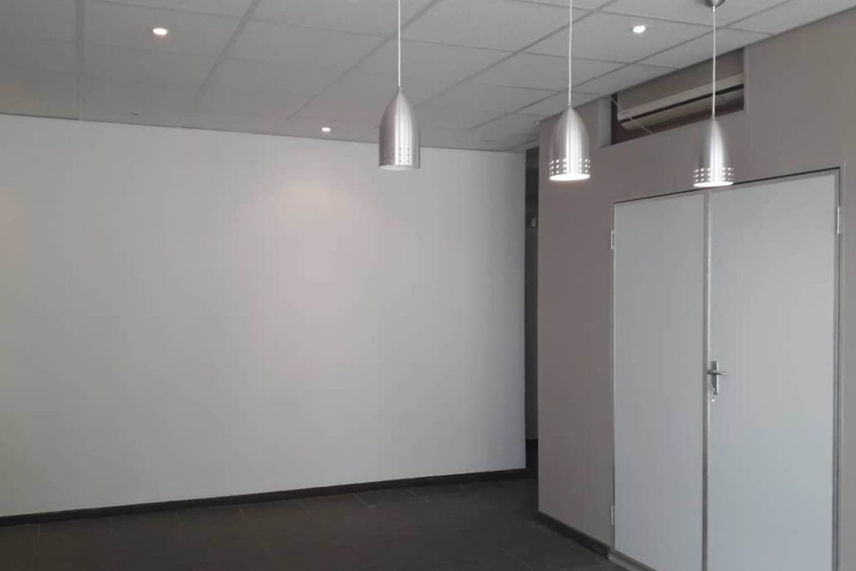 Warehouse Building with huge yard for Sale or Investment Southern Industrial - Photo 5