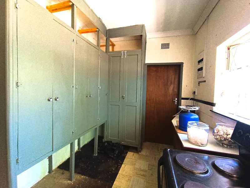 Prime Investment Opportunity – Corner Stand Gem Near UFS - Photo 9