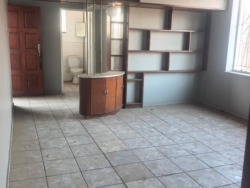 1 bedroom flat for sale in Sunnyside - Photo 6