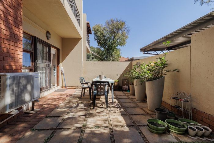 Property #2552150, Townhouse For Sale in Pretoriuspark