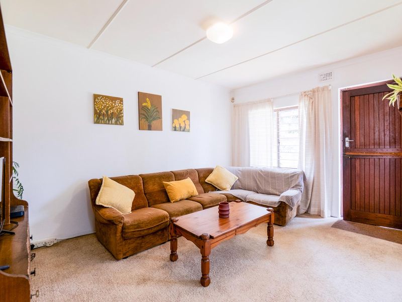 Pet friendly simplex - Photo 8