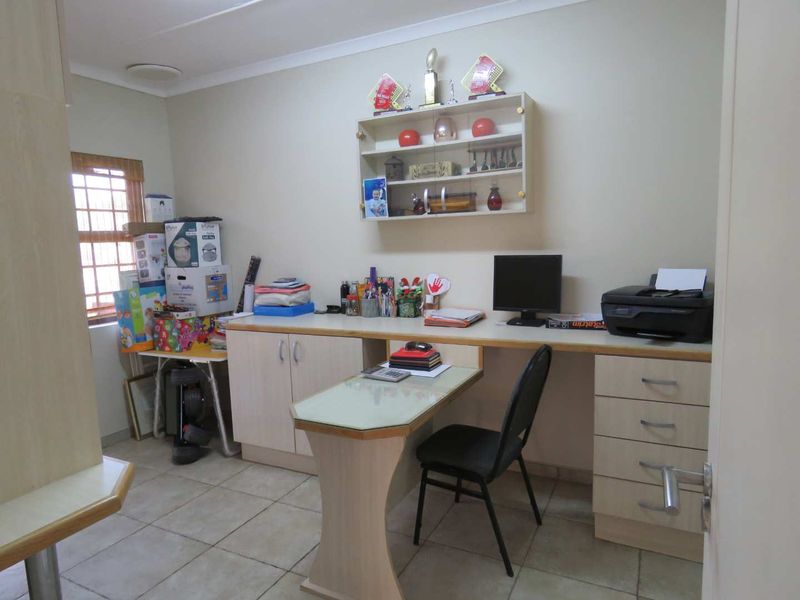 Elevate Your Lifestyle in This Stunning Three-Bedroom Home - Photo 10