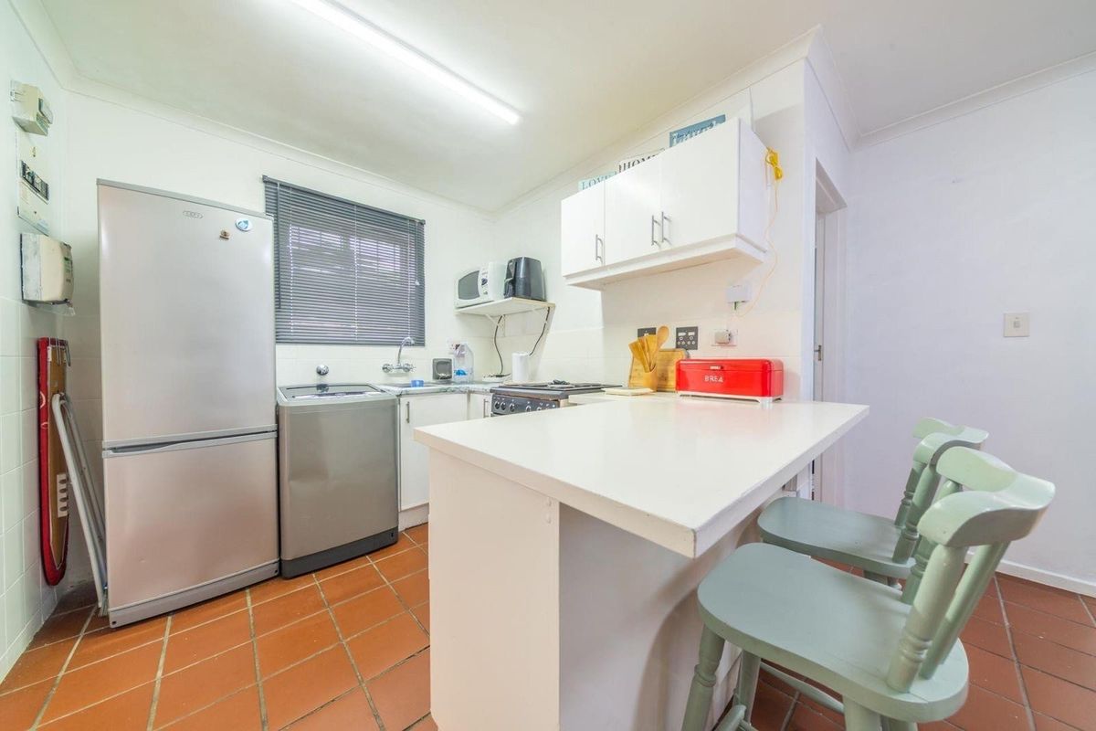 Ideal Student Living in Stellenbosch's La Colline. - Photo 3