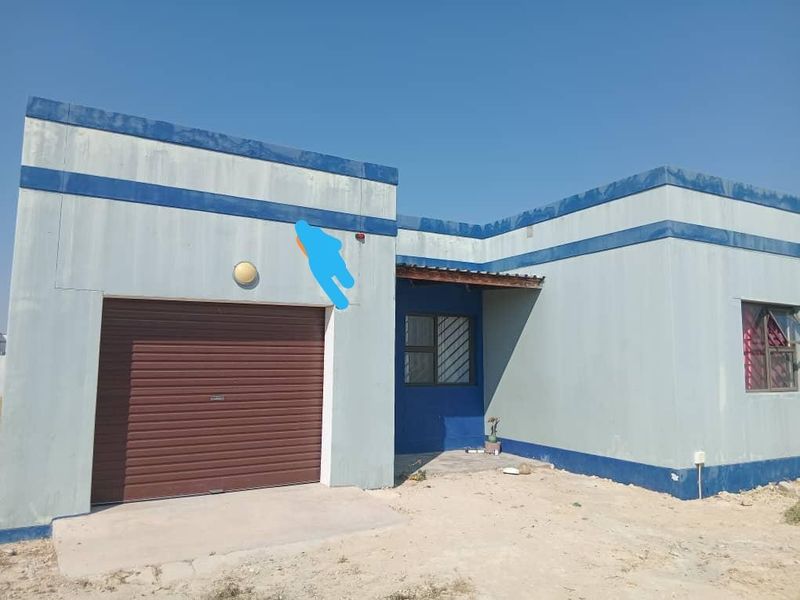 HOUSE FOR SALE EKUKU - OSHAKATI - Photo 2