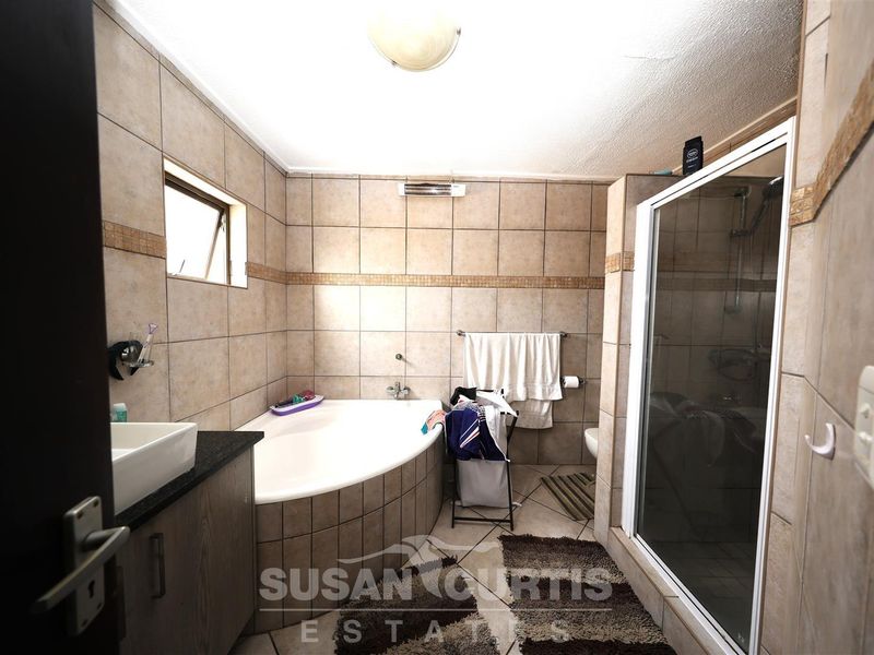 3-Level Duplex Townhouse with Sea & Dune Views - Photo 10