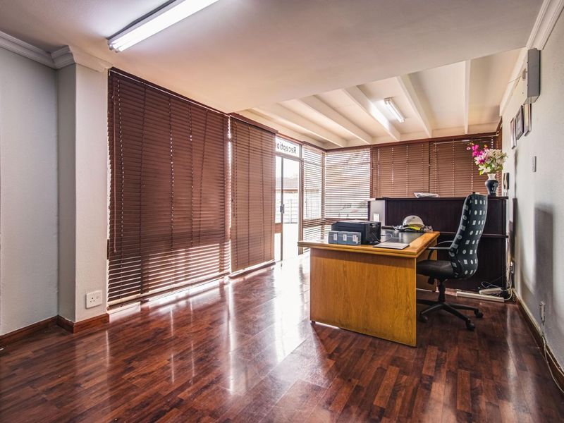 Commercial Property with lots of Opportunity in Monument Road - Photo 8