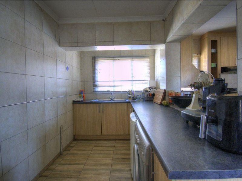 Investment opportunity or Multi family commune - Photo 10