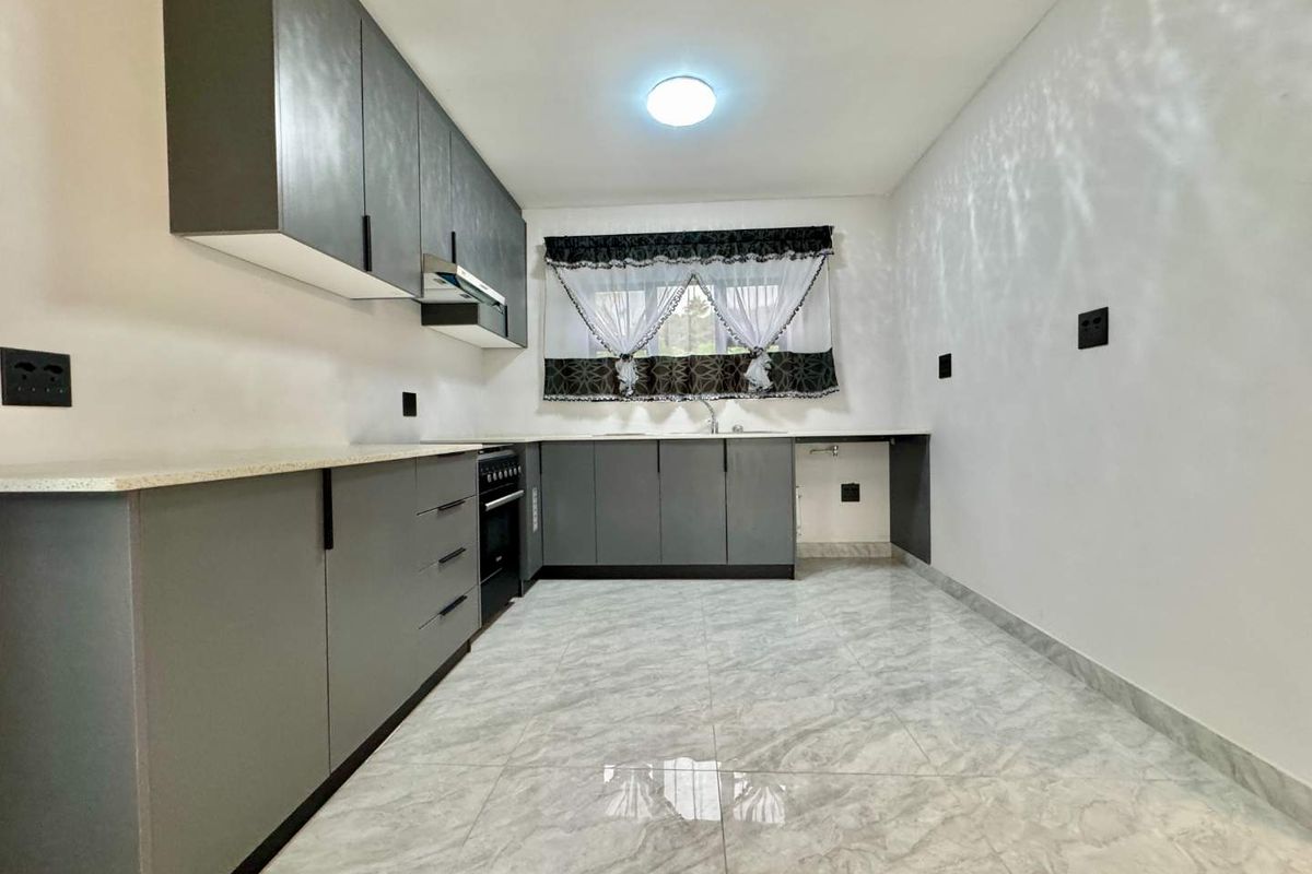 Hendra Estates - Stunning Apartment to rent in Mount Moreland - Photo 4