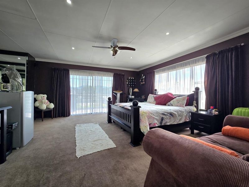 House For Sale in Raceview, Alberton - Photo 10