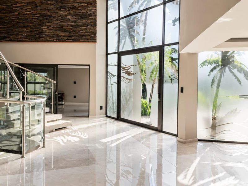 A Masterpiece of Luxury Living in Blue Valley Golf Estate - Photo 3