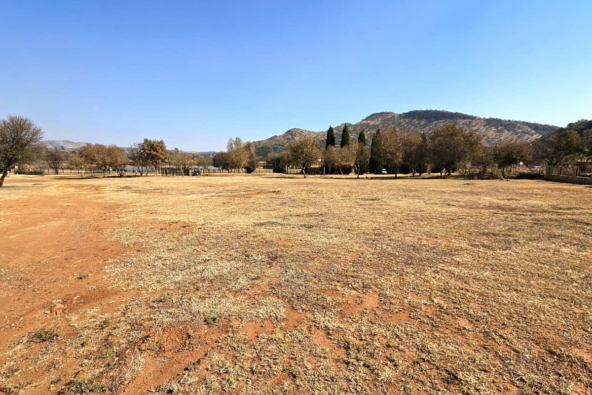 1109sqm VACANT STAND FOR SALE IN ESTATE d AFRIQUE - Photo 4