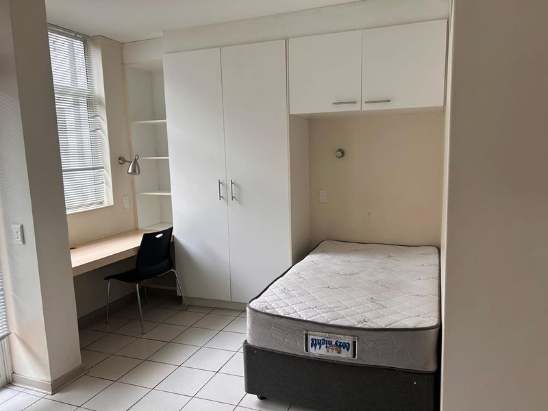 Shared Student Accommodation with Modern Amenities - Photo 7