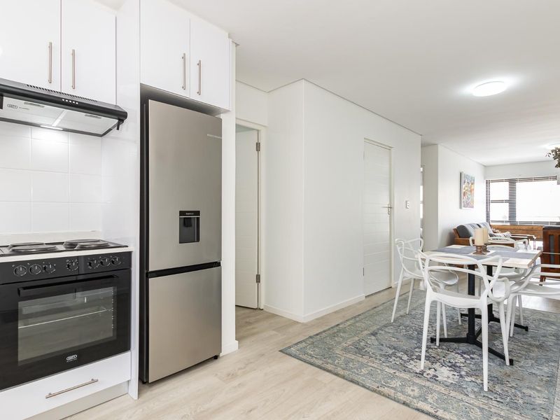 The Oceans - Photo 2