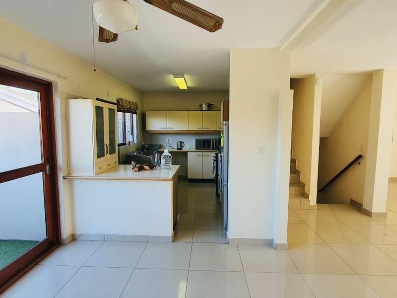 Hendra - Prime Umgeni Park 3‐Bed Townhouse – Great Starter Home with Private Garden - Photo 5