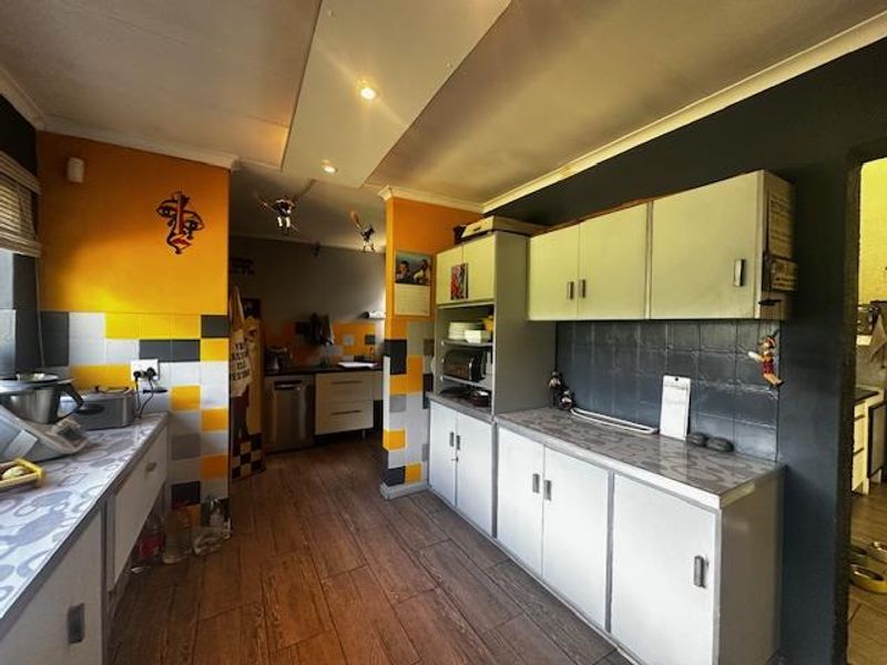 Double the Home. Double the Lifestyle. Double the Opportunity. - Photo 4