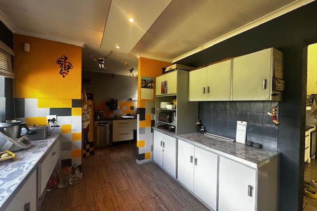 Double the Home. Double the Lifestyle. Double the Opportunity. - Photo 4