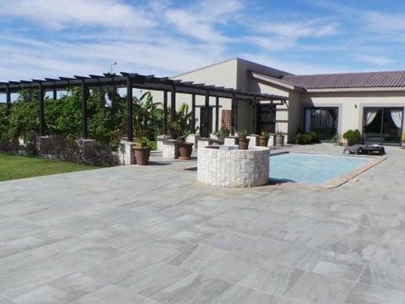 House in Meersig To Let - Photo 2