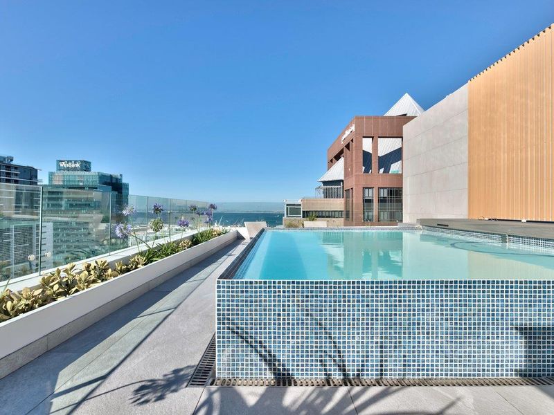 Duplex Penthouse with Private Terrace, Pool, City & Ocean Views - Photo 9